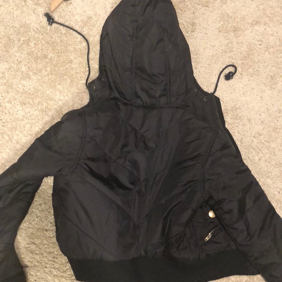 Black Jacket - Picture 3 of 8